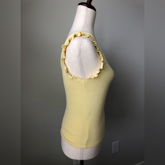 Mango ruffle detail top - Picture 2 of 4